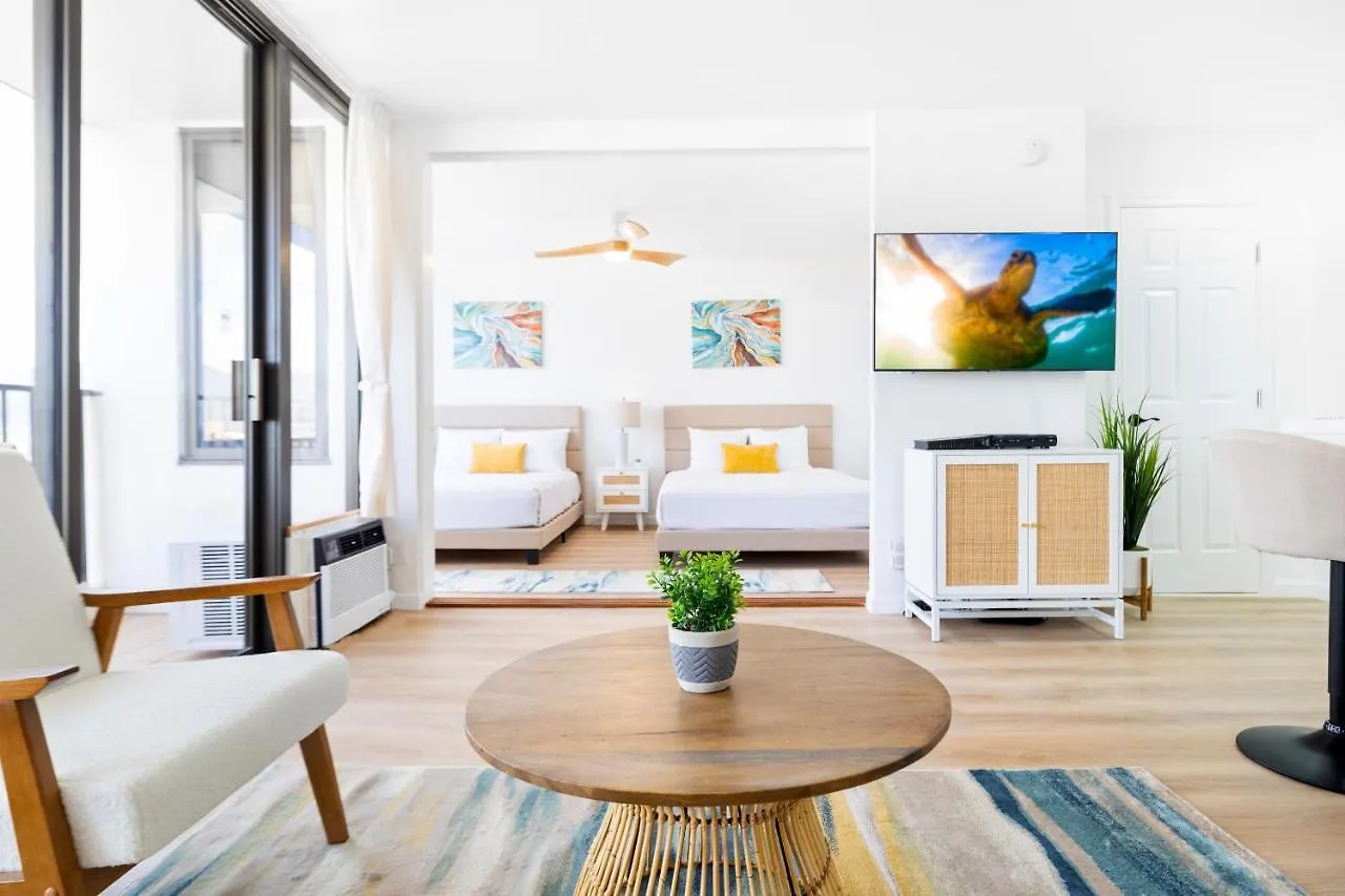 Gorgeous Condo With Ocean View, Near Beach, Free Parking Honolulu