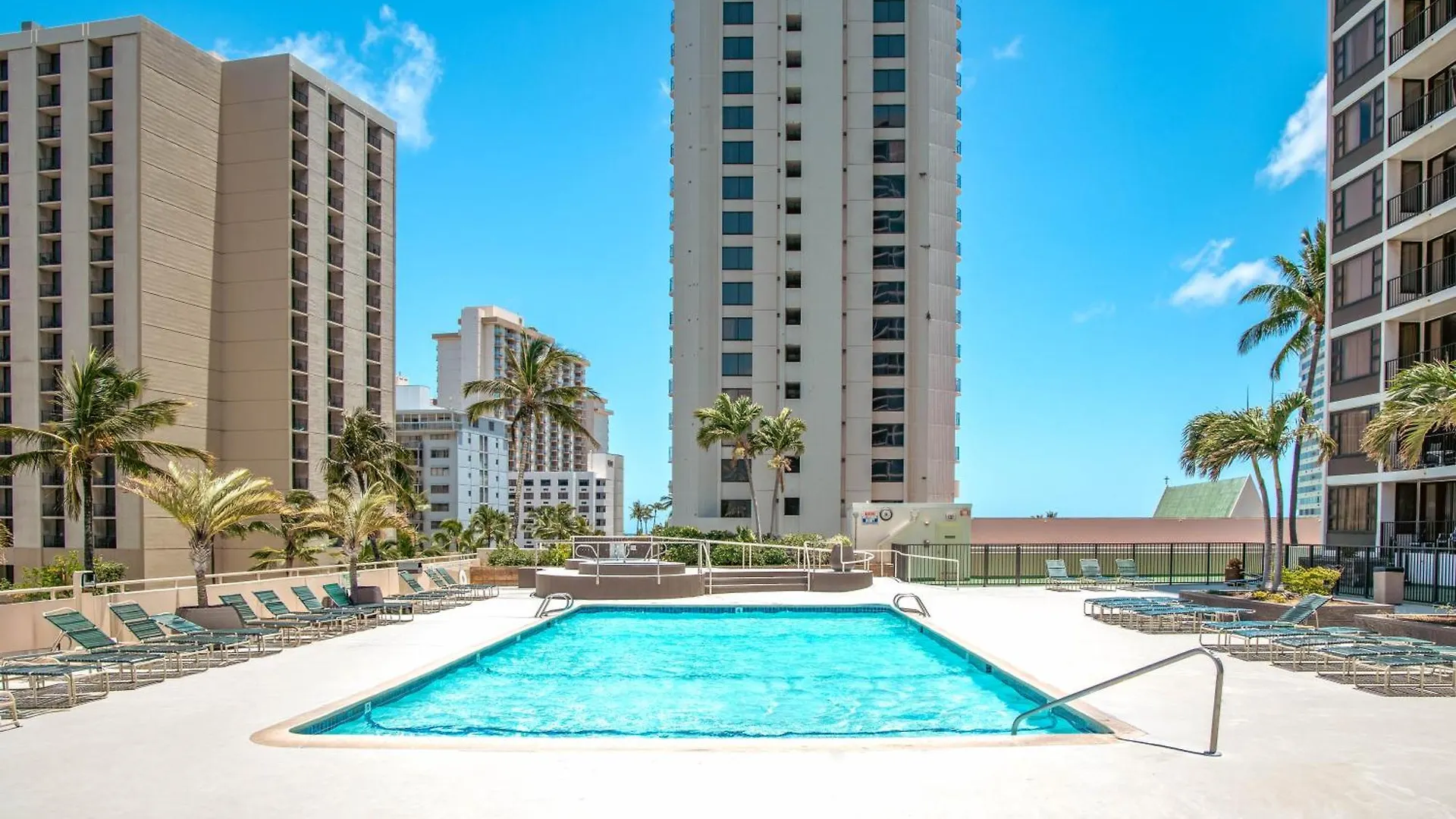 Gorgeous Condo With Ocean View, Near Beach, Free Parking Honolulu 0*,  United States