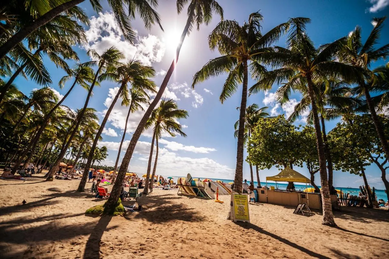 Gorgeous Condo With Ocean View, Near Beach, Free Parking Honolulu United States